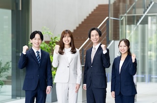 STAFF スタッフ紹介
